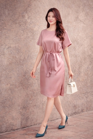 Đầm Lụa Suông Katosa Phối Dây Eo-DKTS29022026