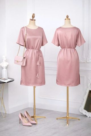 Đầm Lụa Suông Katosa Phối Dây Eo-DKTS29022026