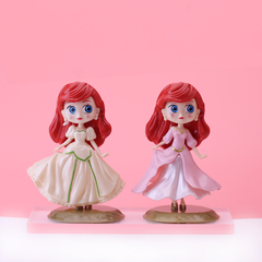 Búp bê Ariel váy hồng trang trí bánh