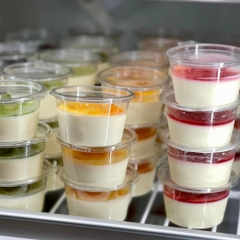 Hũ nhựa đựng panna cotta nắp liền 120ml- 10 hũ