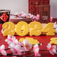 Set 4 khuôn cookie 2024 năm Rồng