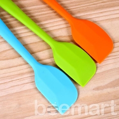 Spatula màu sắc 28cm