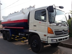 Xi téc dầu 18 khối - Xe Hino Xi téc chở dầu 18 khối - Hino FM8JNSA chở dầu thùng 18 khối