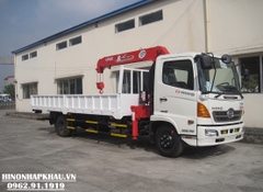 Cẩu unic 3 tấn 5 đốt URV345 lắp trên xe tải hino 6 tấn - Model FC9JLTC