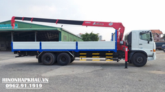 Cẩu Unic 3 Tấn 5 Đốt UR-V505 Lắp Hino 3 Chân 2 Cầu FM8JW7A