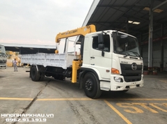 Xe cẩu Hino 8 tấn gắn cẩu tự hành 5.3 tấn Soosan SCS524