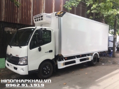 Xe đông lạnh Hino 4.35 tấn thùng dài 5,6m Hino XZU730L