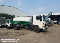 Xe tưới nước rửa đường 8m3 Hino - Xe Hino tưới nước rửa đường 8 khối FG8JJ7A