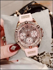 dong-ho-nu-guess-rose-gold-luxury-silicone-hong-dinh-full-da-swarovski-dep-giá-re-timesstore-vn