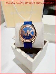 dong-ho-nu-michael-kors-janelle-mat-hoa-tiet-logo-rose-gold-sillicone-xanh-navy-timesstore-vn