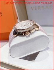 dong-ho-nu-michael-kors-sidney-mat-chronograp-day-sillicone-hong-timesstore-vn