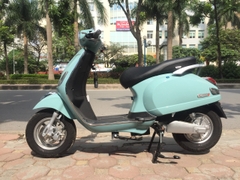 Xe máy điện Vespa lx150 đèn vuông - 06