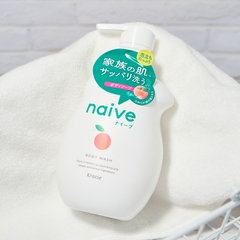 Sữa tắm Naive đào 530ml