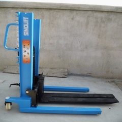 Xe nâng tay cao 3000 Kg hiệu SINOLIFT model SFH3015