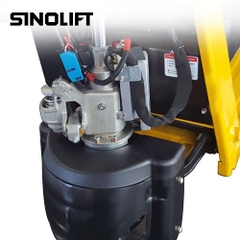 Xe nâng tay điện 1.5 tấn hiệu SINOLIFT model EPT20-15EHJ