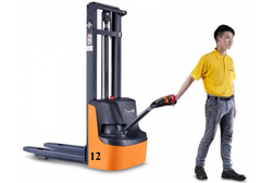 Xe nâng Stacker​​​​​​​ điện 1.2 tấn hiệu Zowell model XEA12