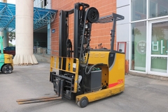 Xe nâng cũ Reach truck 1.5 tấn TCM FRHB15-8W1. Khung FSV5500. Sản xuất 2012. Mã XC.R15TCT55.00474