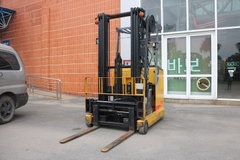 Xe nâng cũ Reach truck 1.5 tấn TCM FRHB15-8W1. Khung FSV5500. Sản xuất 2012. Mã XC.R15TCT55.00474