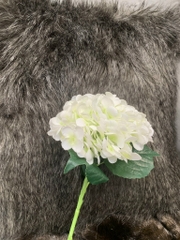 Tú cầu hoa trang trí màu trắng 7225T