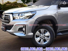 Ốp Cua Lốp Bản Nhỏ Theo Xe Toyota Hilux 2019-2021