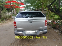 Nắp thùng cao không đèn xe Mitsubishi Triton 2018