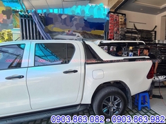 Nắp Thùng Thấp 90 Độ Xe Toyota Hilux 2020 Platinum