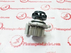 Bơm nước AUDI Q5 A4 A5 A6 / VW Touareg, 06A121012