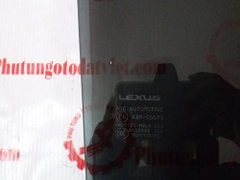 Kính cánh cửa sau bên phụ Lexus LX570 - 6811360381