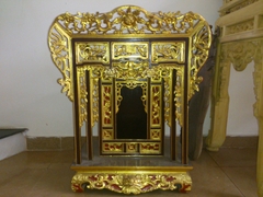 Khám Thờ 02