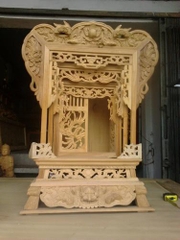 Khám Thờ 01