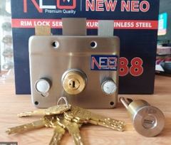 khóa cổng neo V88