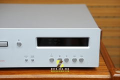 Đầu CD Luxman D-05U