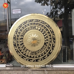 Mặt trống đồng Ngọc Lũ mạ vàng đường kính 50 cm
