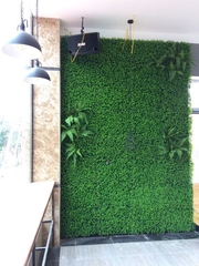 Trang trí  công ty bằng cỏ nhân tạo