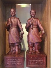 Tượng Trần Quốc Tuấn Gỗ Hương Tượng Trần Quốc Tuấn Gỗ Hương