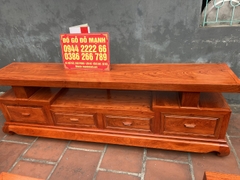 Kệ tivi kiểu sofa gỗ hương đá Kệ tivi kiểu sofa gỗ hương đá