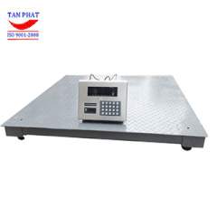 Cân sàn điện tử 500kg sử dụng đầu cân XK3118K8A