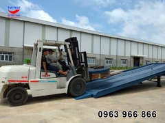 Cầu lên container 6 tấn, 8 tấn, 10 tấn, 15 tấn