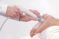 MÁY ĐIỀU TRỊ SÓNG XUNG KÍCH BTL-6000 SWT TOPLINE