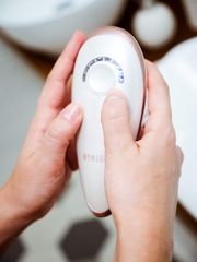 Máy massage hút chân không cao cấp HoMedics CELL-500-EU, làm mịn da, giảm mỡ dưới da , điều trị da sần sùi vỏ cam