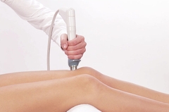 MÁY ĐIỀU TRỊ SÓNG XUNG KÍCH BTL-5000 SWT POWER + HIGH INTENSITY LASER 12 W