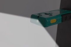 Đèn pin loại cầm tay dạng gấp 300LM SATA 90606 - Wireless Charging Folding Worklight 300l