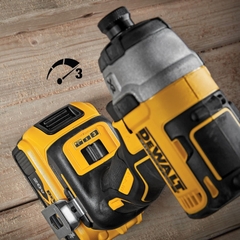 COMBO KIT Máy Khoan Búa - Máy Vặn vít pin DCK299M2 DEWALT