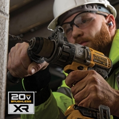 COMBO KIT Máy Khoan Búa - Máy Vặn vít pin DCK299M2 DEWALT