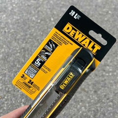 Dao rọc 18m Dewalt DWHT10249-30