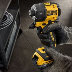 Máy Vặn Vít Pin Búa Dầu Chống Ồn DEWALT DCF870N