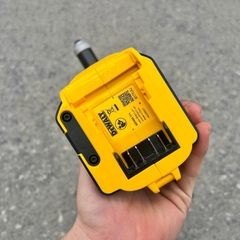 Máy rút rivet dùng pin Dewalt DCF403NT-XJ
