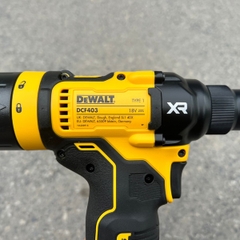 Máy rút rivet dùng pin Dewalt DCF403NT-XJ