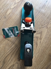 Bào gỗ cầm tay THT9391 TOTAL