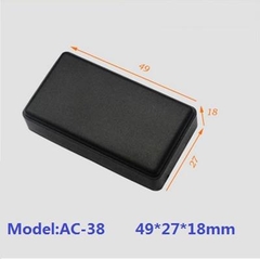 Hộp Nhựa KW-38 Màu Đen